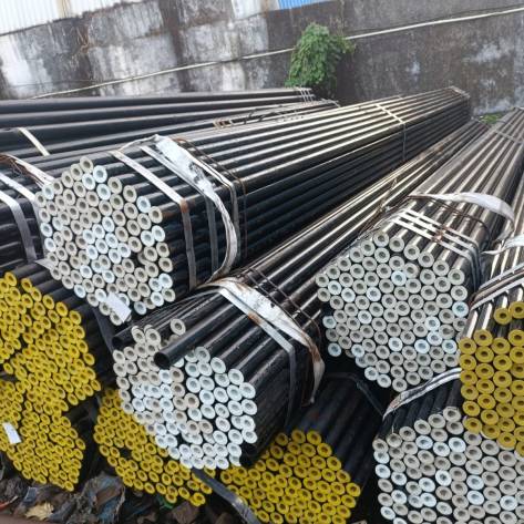 ASTM A333 Grade Carbon Steel Seamless Pipes Manufacturers, Suppliers in Pune